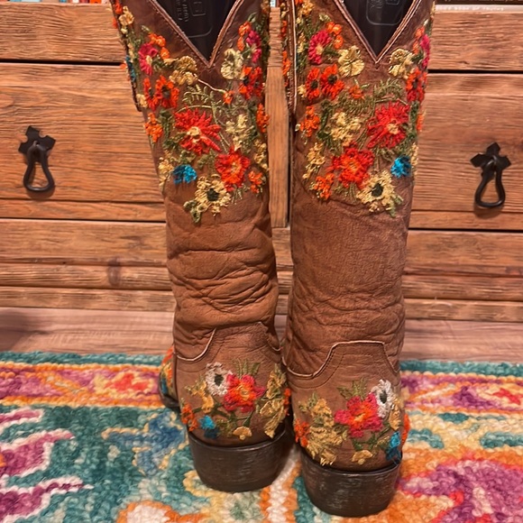 🤠🌸Old Gringo Brass Flora Embroidered Boots🌸🤠 - Picture 9 of 9